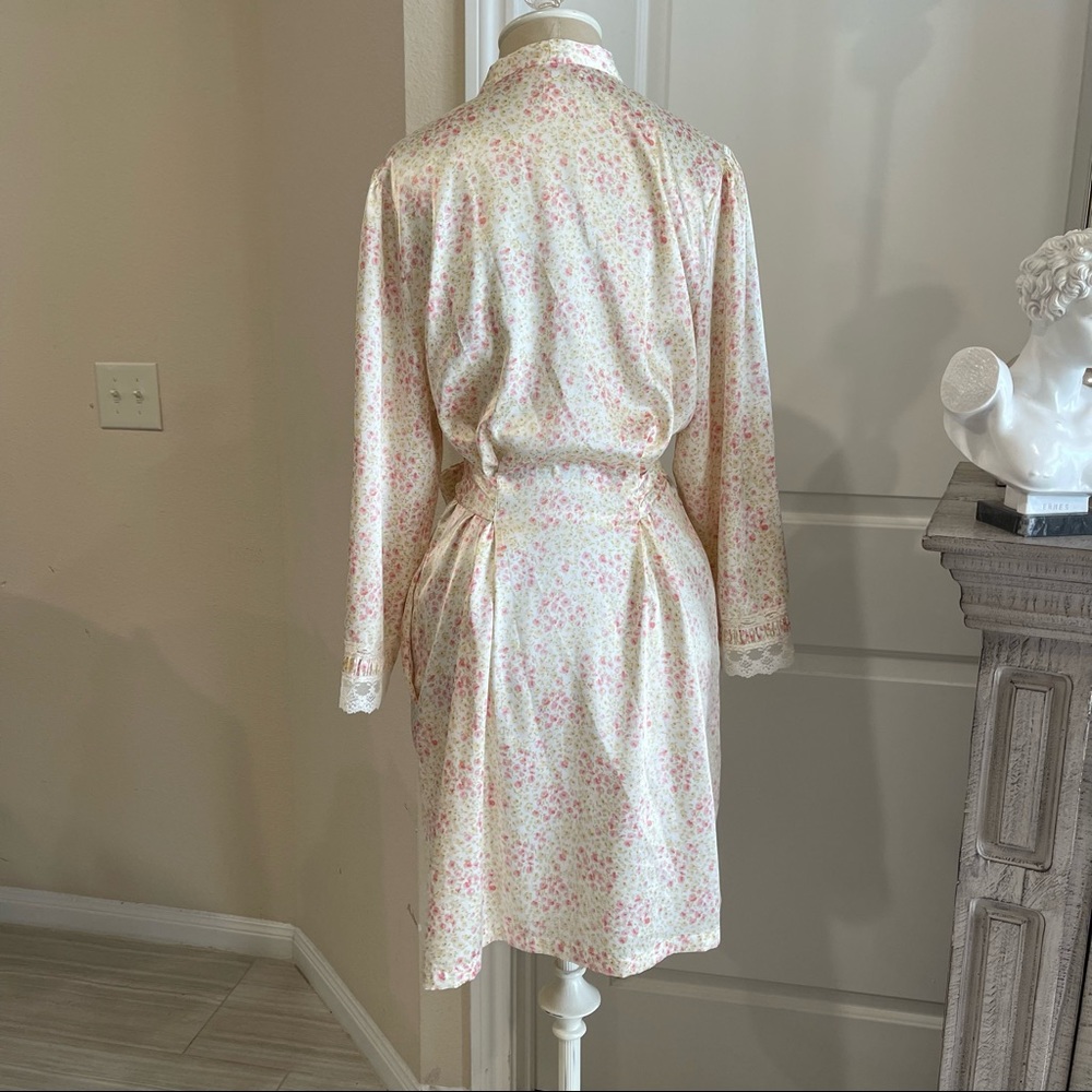 Oscar de la Renta Robe - Picture 4 of 8